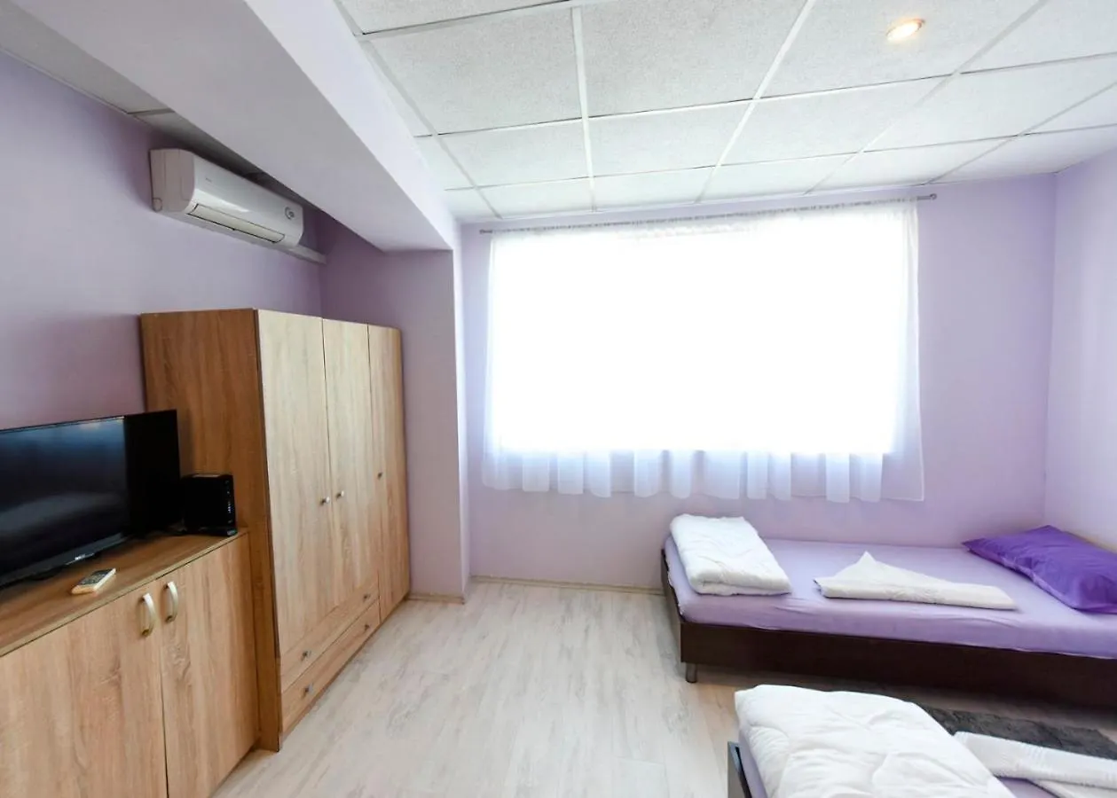 Apartament Sevastopol Junior Várna Apartman